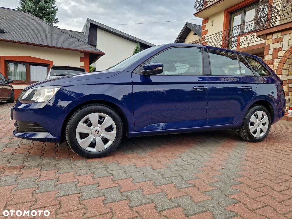 Skoda Fabia 1.2 TSI Active - 3