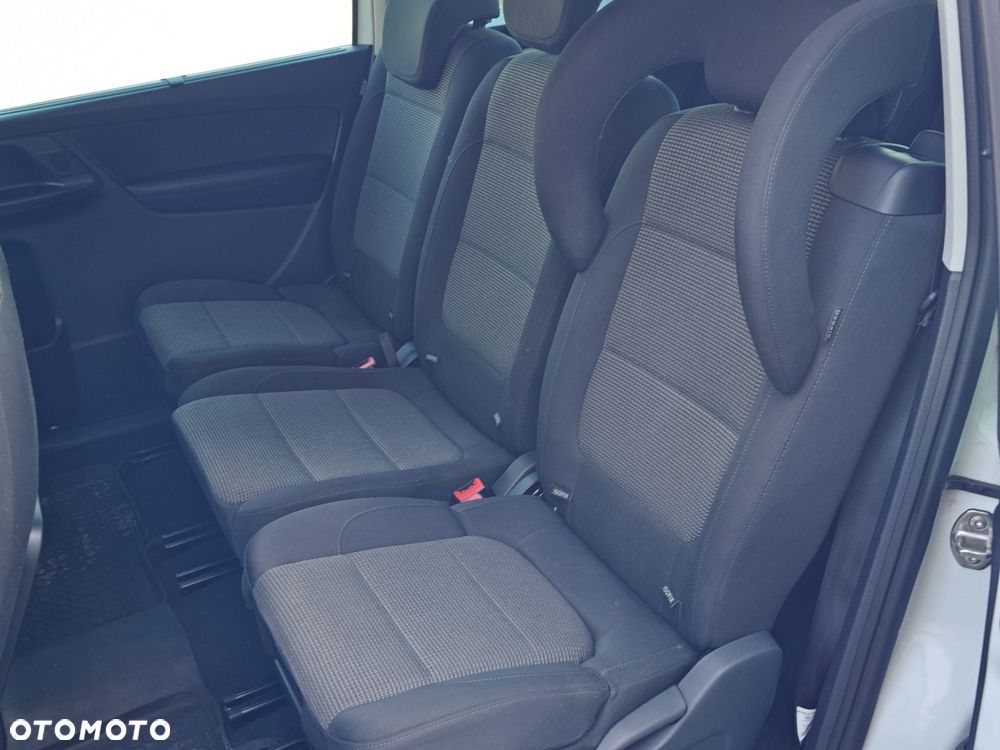 Volkswagen Sharan - 12