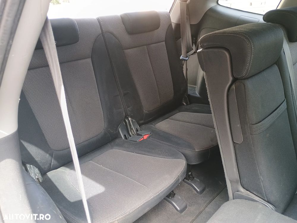 Hyundai Santa Fe 2.2 DSL VGT 7 SEATS 4WD+ A/T - 7