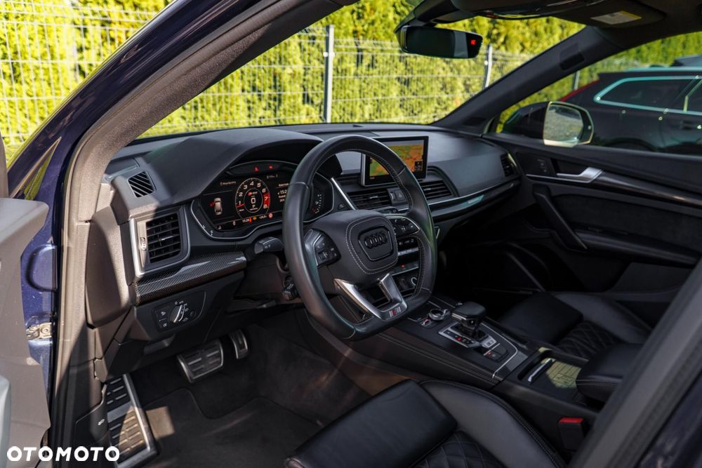 Audi SQ5 - 10