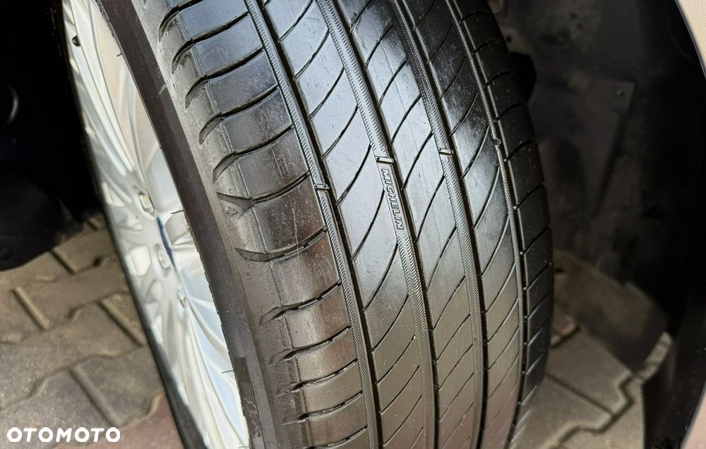 Ford Focus 1.0 EcoBoost STart-Stopp-System TITANIUM - 13
