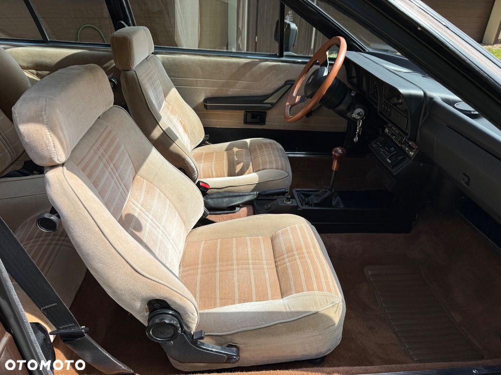 Alfa Romeo GTV - 16