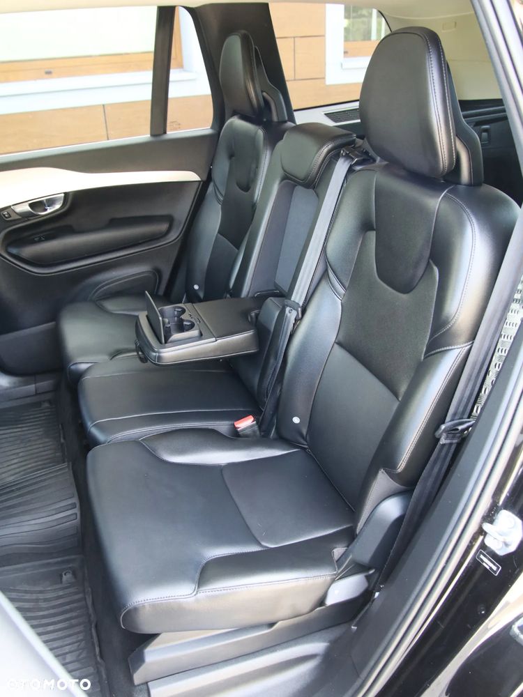 Volvo XC 90 T5 AWD Momentum - 12