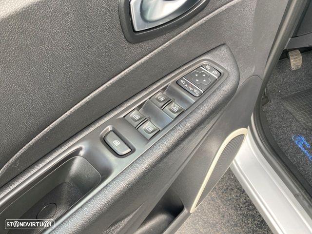 Renault Captur ENERGY TCe 90 S&S Experience - 26