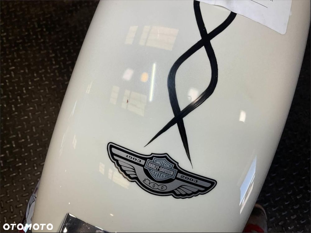 Harley-Davidson Touring Road King - 12