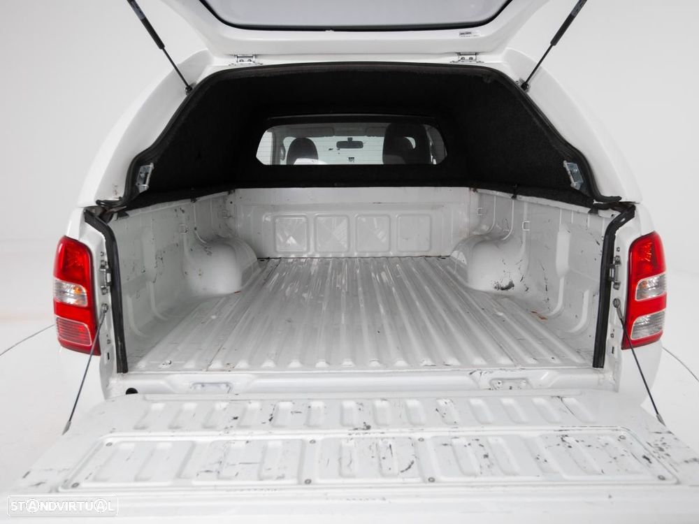 Mitsubishi L200 2.4 DI-D Club 4WD c/iva - 6