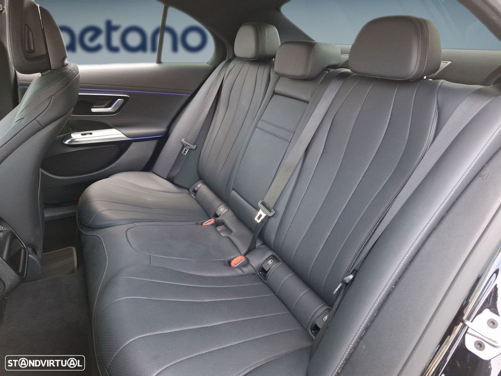 Mercedes-Benz E 220 - 14