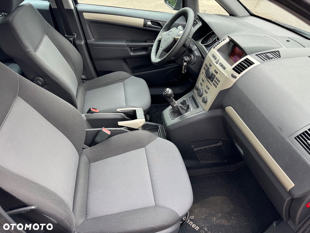 Opel Zafira 1.8 Easytronic Innovation 110 Jahre - 9