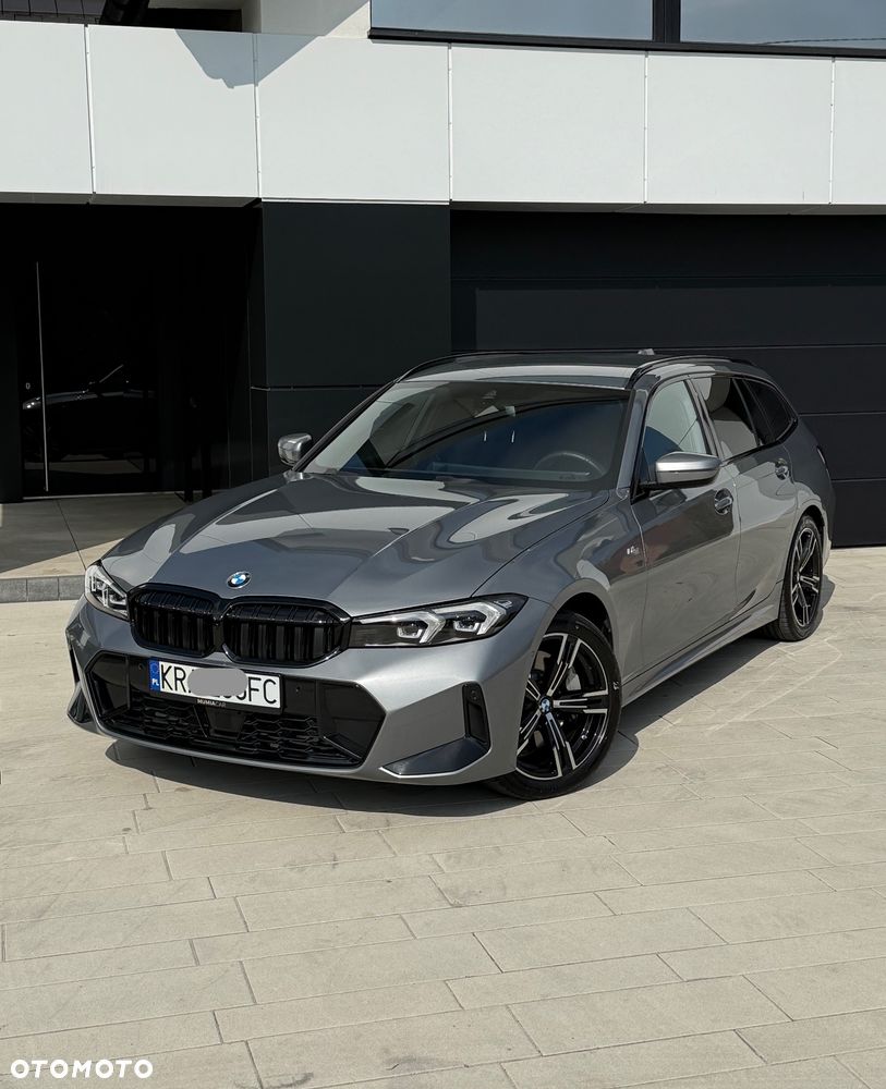 BMW Seria 3 330i xDrive M Sport sport - 24
