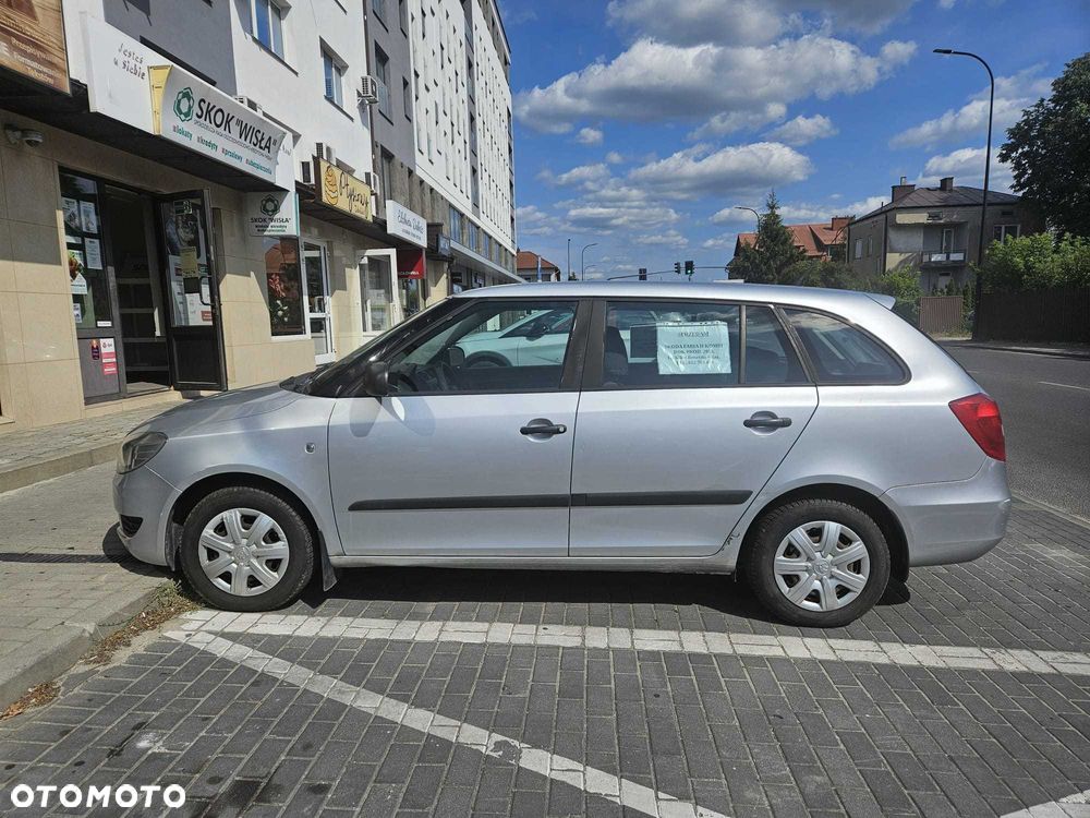 Skoda Fabia - 4