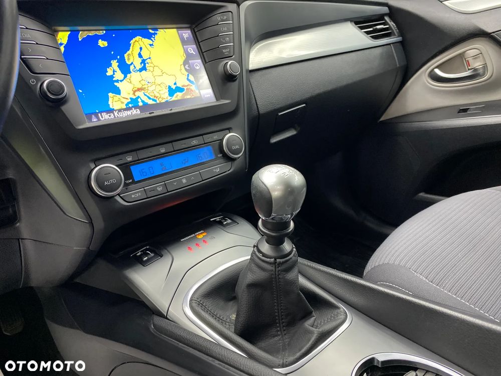 Toyota Avensis 2.0 D-4D Prestige - 10