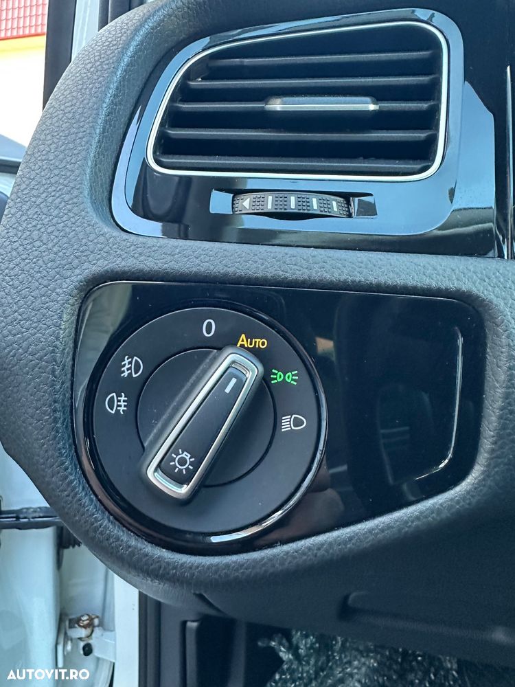 Volkswagen Golf 1.4 TSI BlueMotion Technology Cup - 22