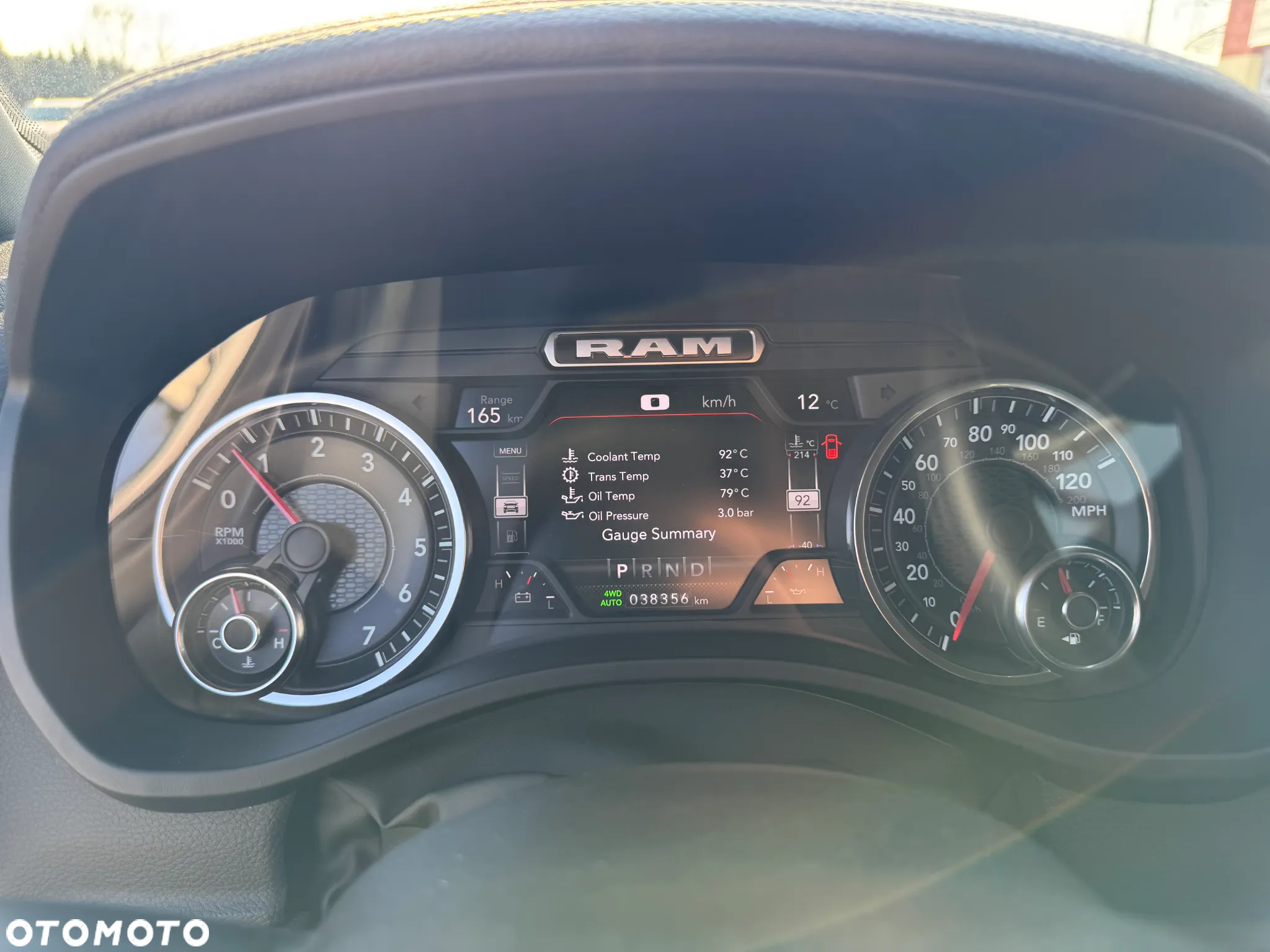 RAM 1500 Quad Cab Laramie - 27