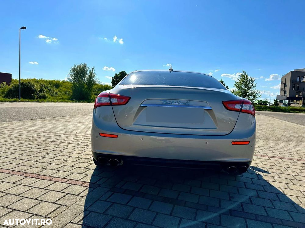Maserati Ghibli S Q4 - 10