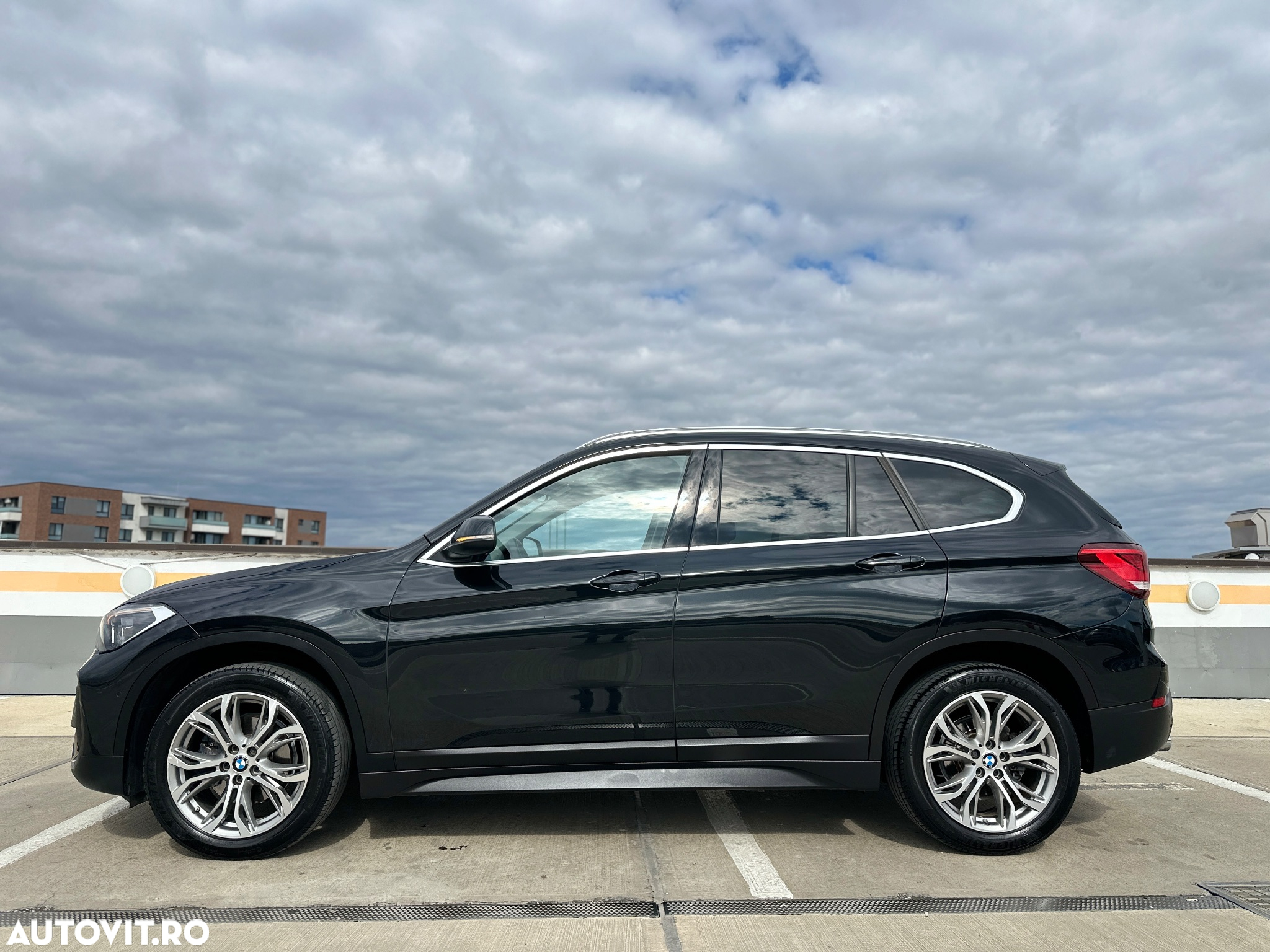 BMW X1 sDrive18d Sport Line - 29
