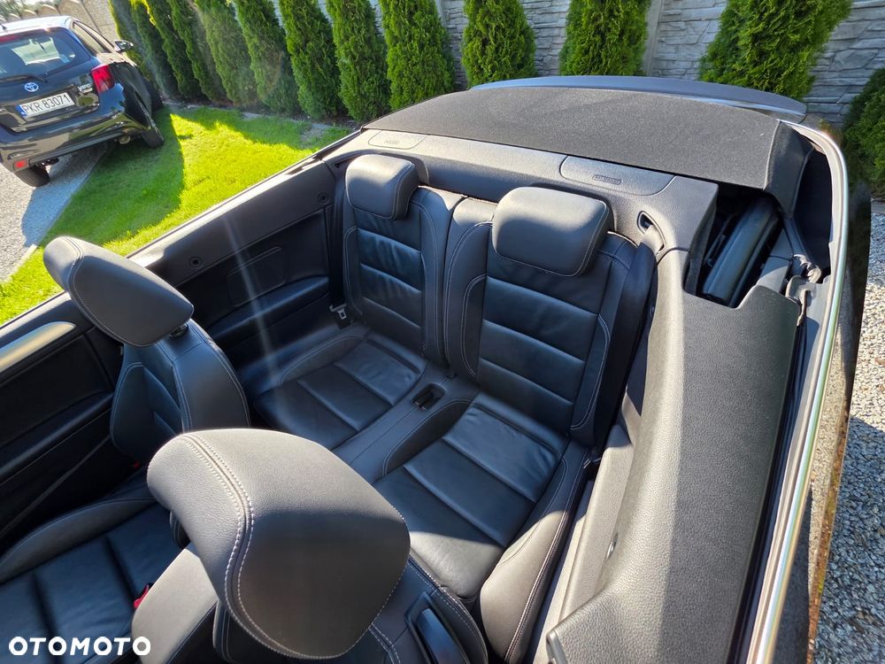 Volkswagen Golf Cabrio R DSG - 26