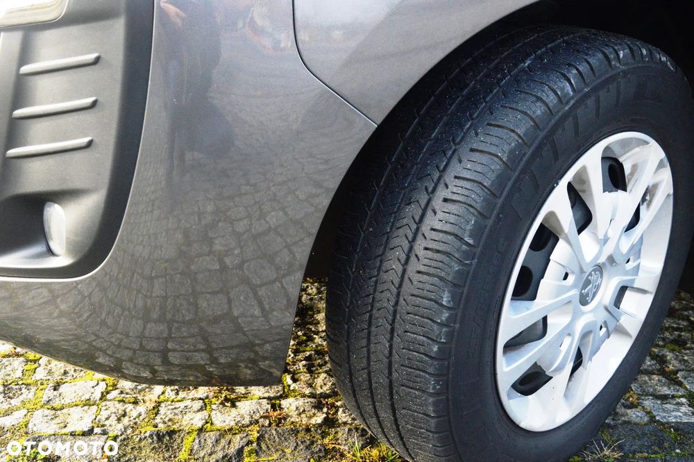 Peugeot Traveller 2.0 BlueHDi Standard Business - 13