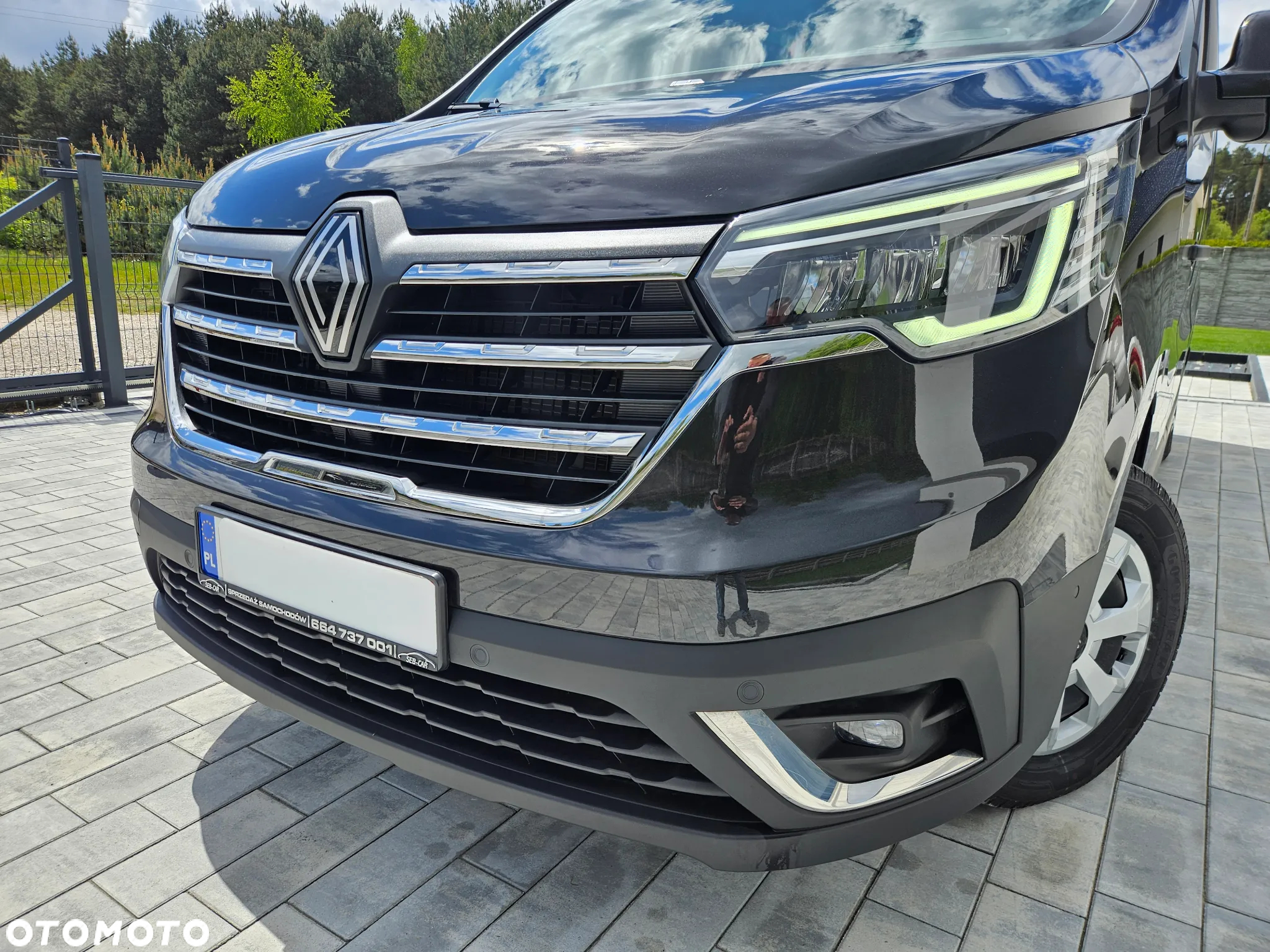 Renault Trafic - 17
