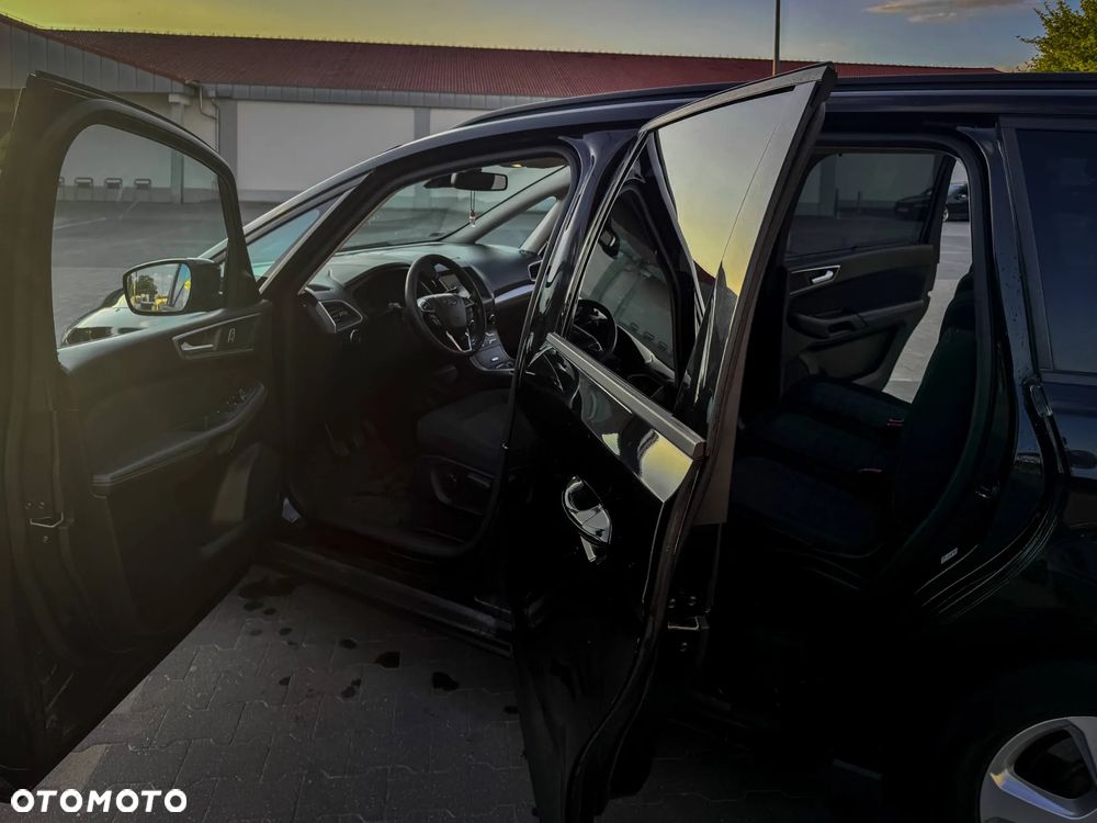 Ford Galaxy 2.0 TDCi Titanium - 12