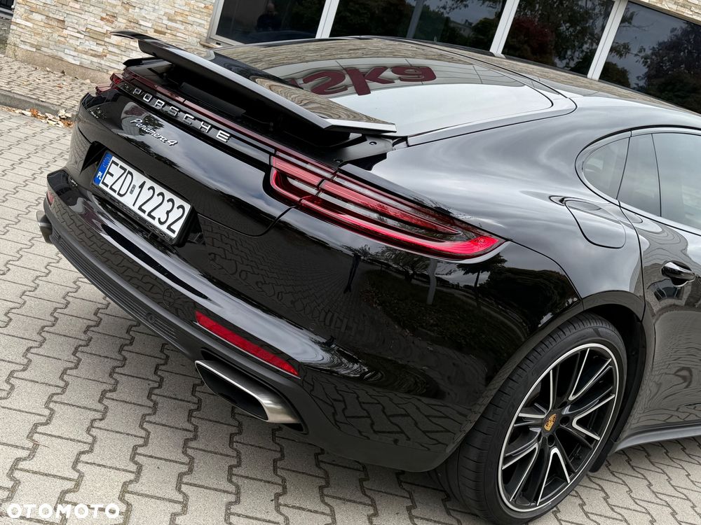 Porsche Panamera 4 GPF Executive - 7