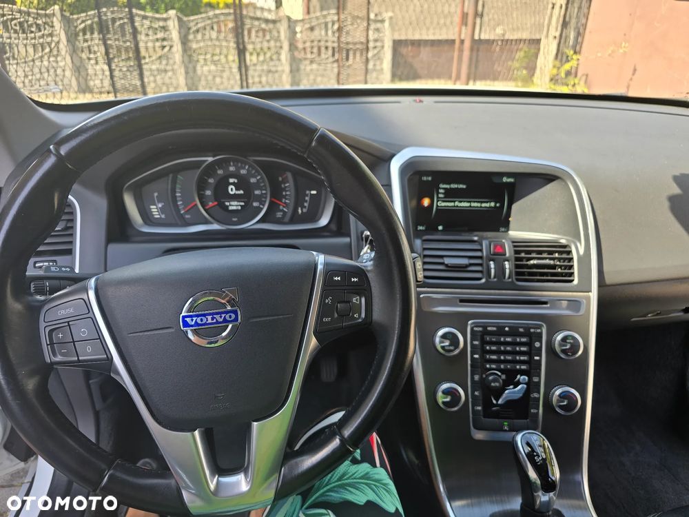 Volvo XC 60 T5 Drive-E Kinetic - 9