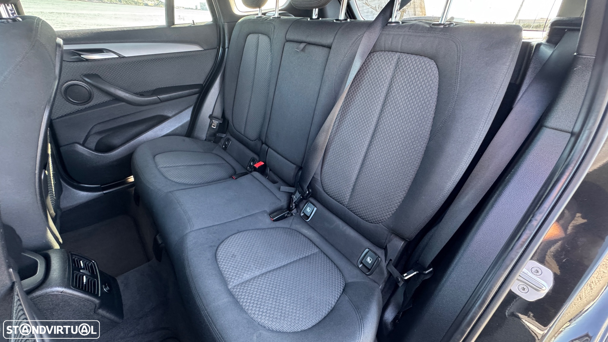 BMW X1 16 d sDrive Line Sport - 21