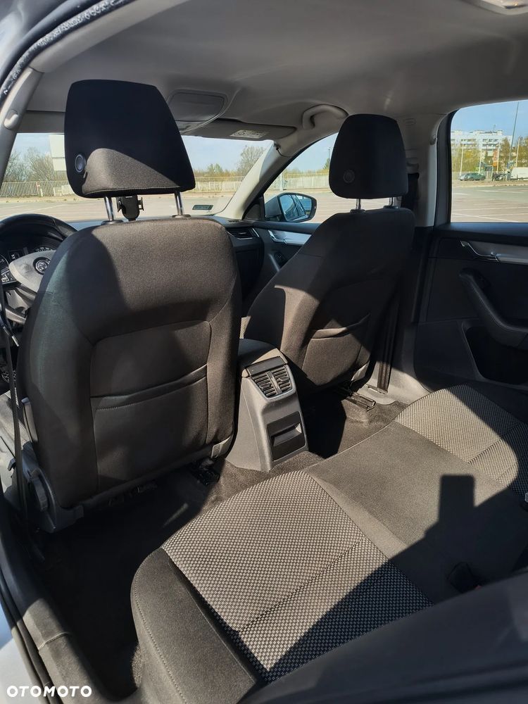 Skoda Octavia 1.4 TSI Ambition - 20