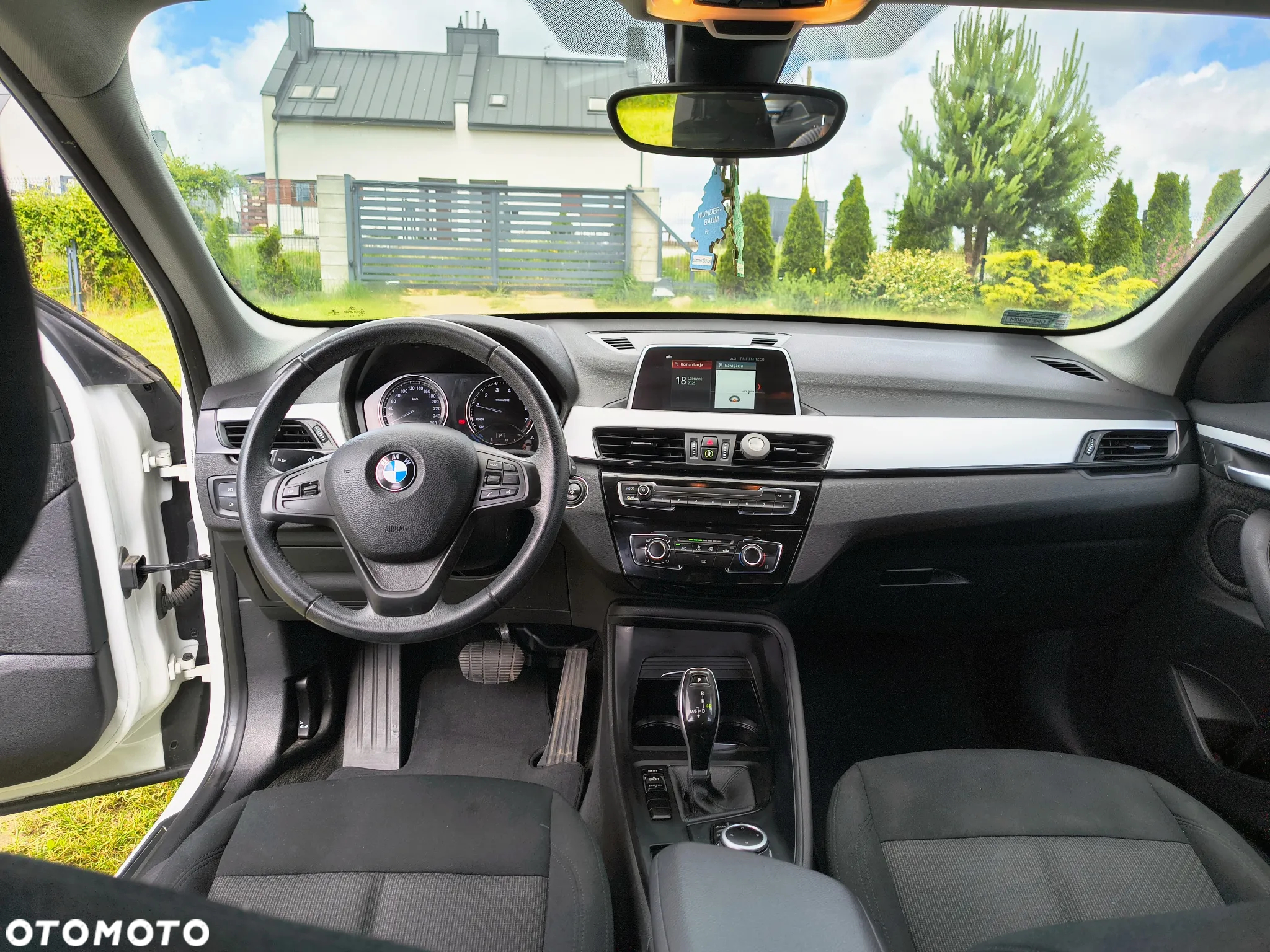 BMW X1 sDrive18i - 2