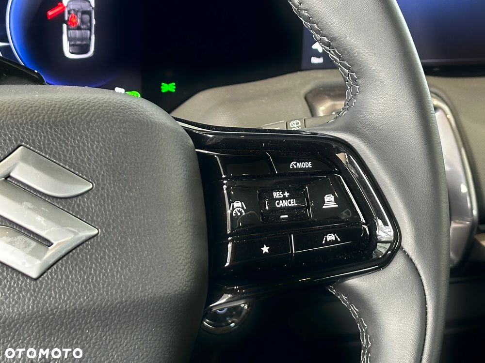 Suzuki e VITARA - 31