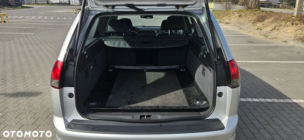 Opel Vectra 1.9 CDTI Cosmo - 9