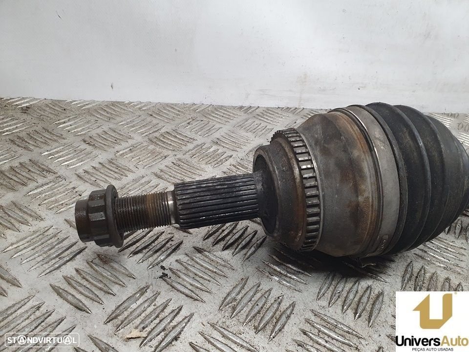 TRANSMISSÃO FRONTAL ESQUERDA TOYOTA COROLLA VERSO 2008 -EUJ104BP18A - 2