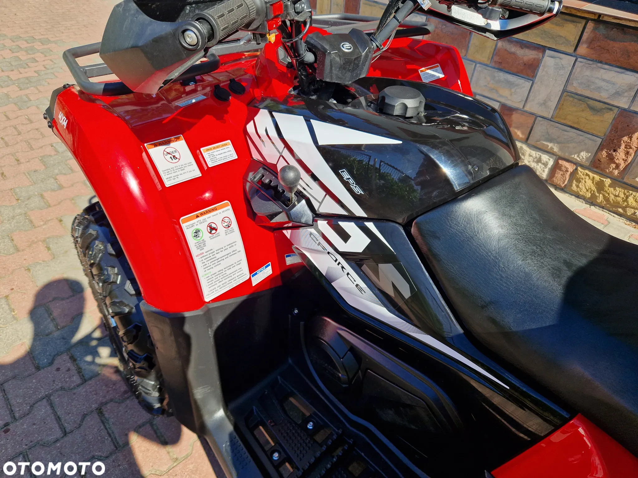 CFMoto 300NK - 22