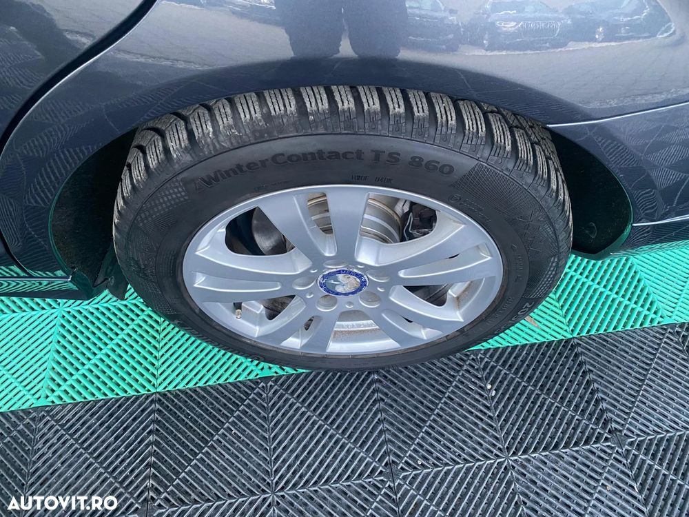 Mercedes-Benz C - 26