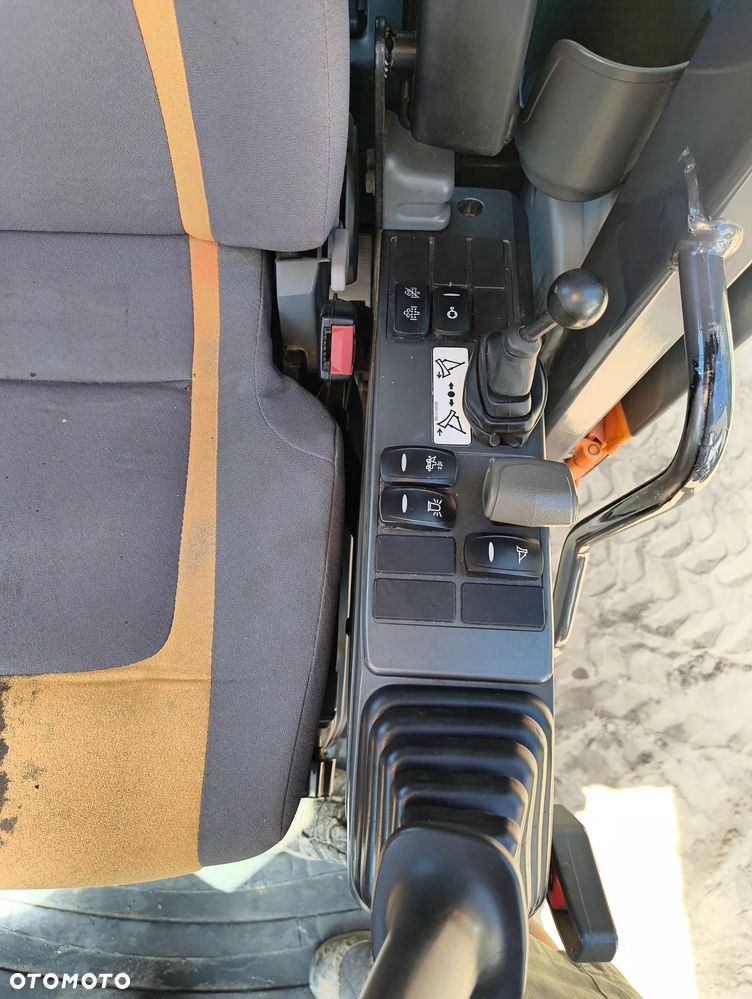 Doosan DX 160 W - 4