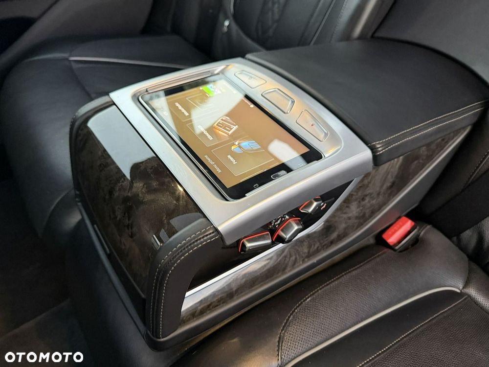 BMW Seria 7 750Li xDrive Edition Exclusive - 10