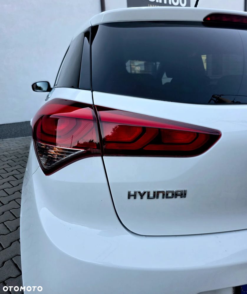 Hyundai i20 1.2 BlueDrive Go - 12