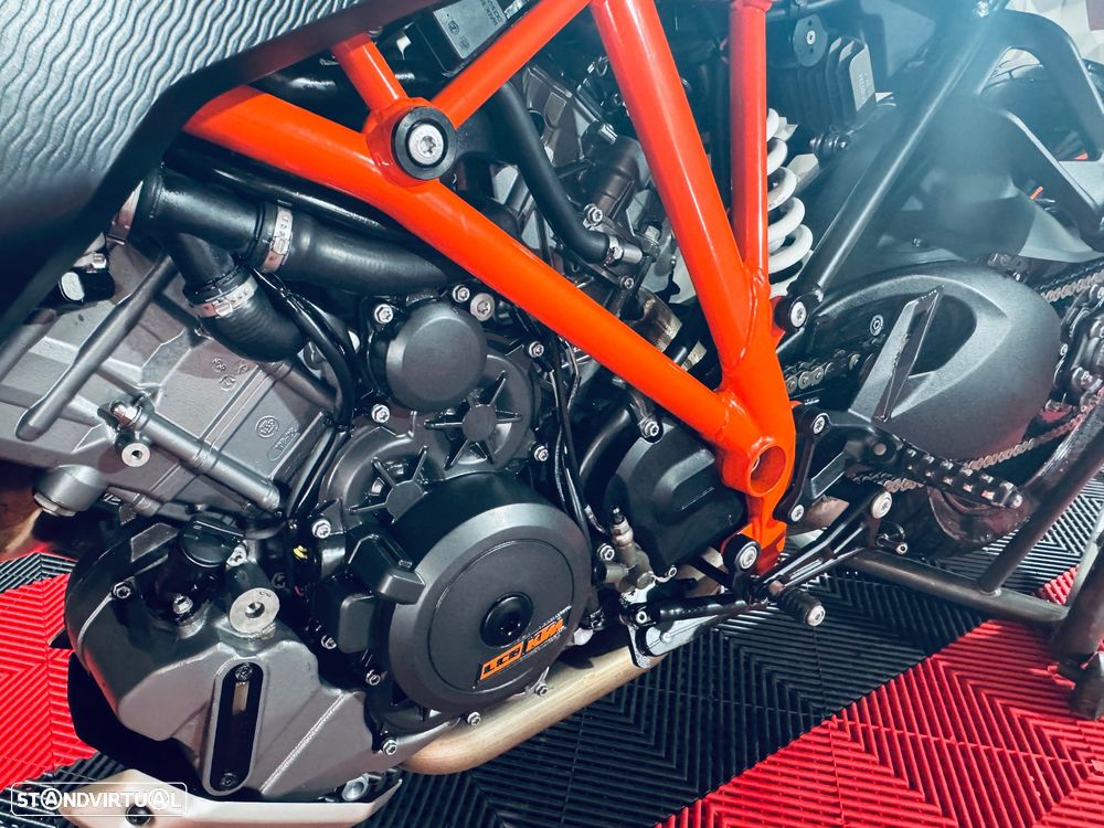 KTM 1290 Super Adventure - 13