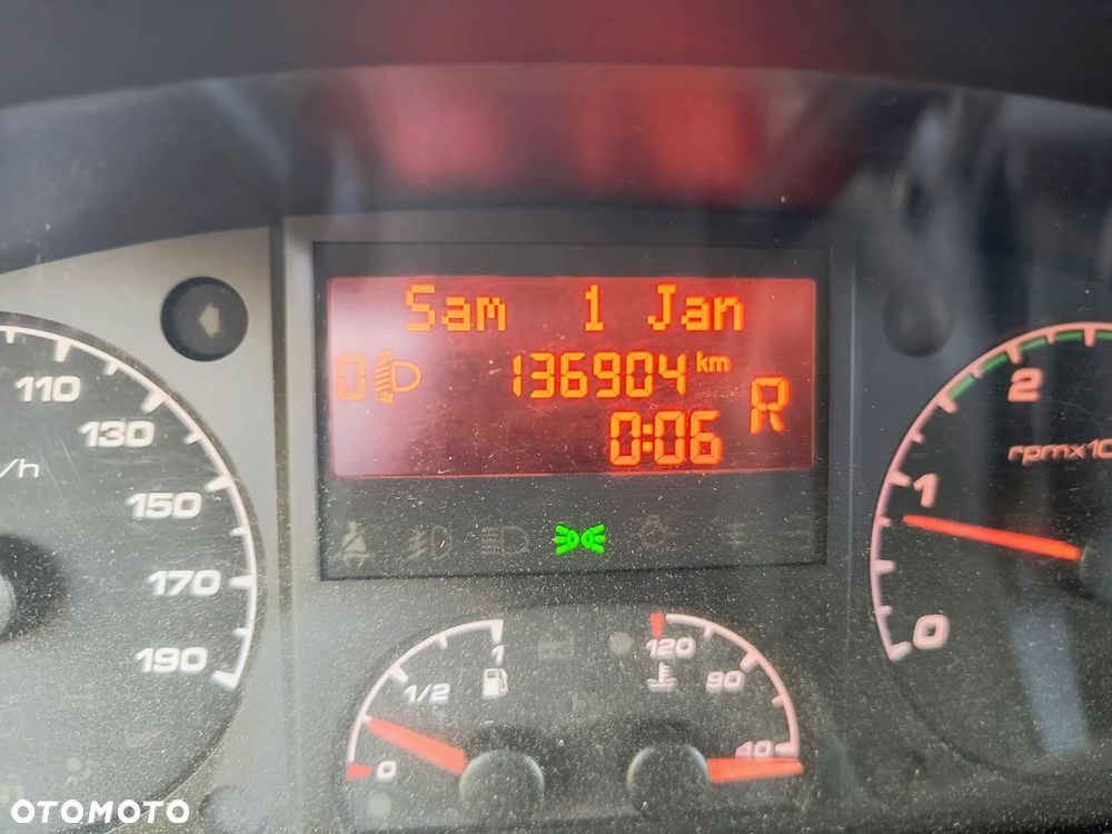 Iveco Daily 35s11 pocztowy POCZTA UPS DHL SPRINTER 308 FOOD TRUCK Autosklep - 14