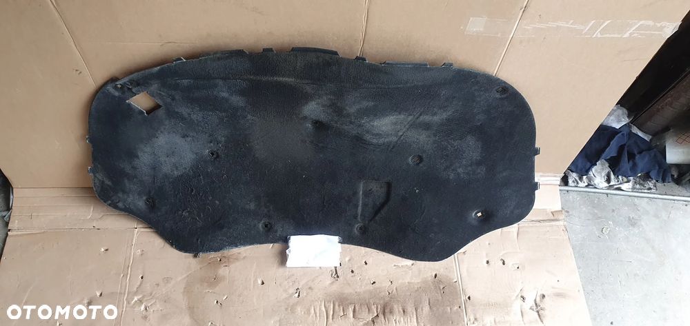 Wygłuszenie maski podbitka spinki VW Passat B6 3C0863831 - 2