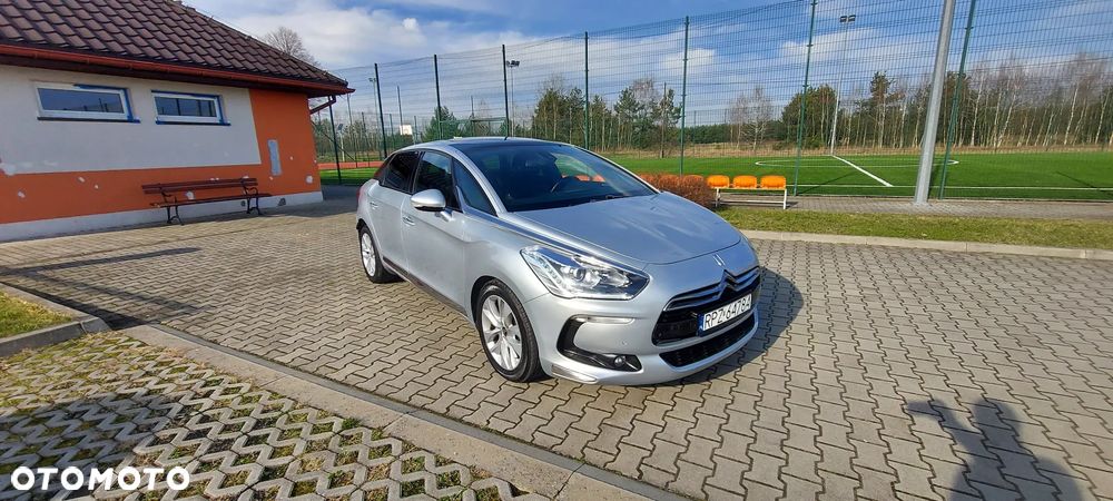 Citroën DS5 e-HDi 115 EGS6 Chic - 6