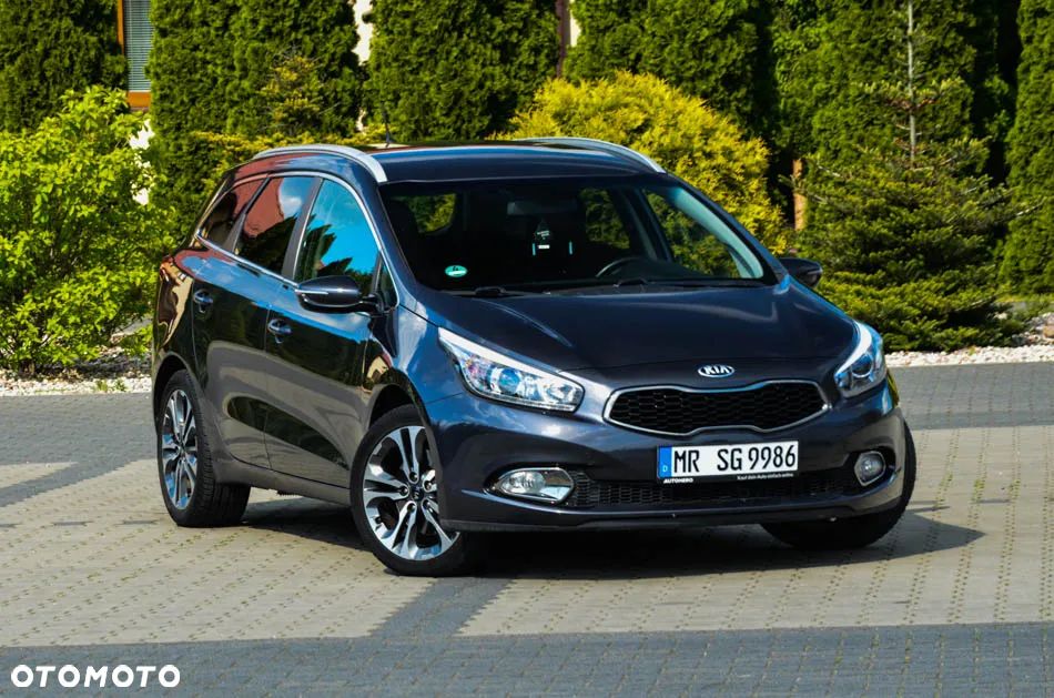 Kia Ceed 1.6 GDI SW Vision - 10
