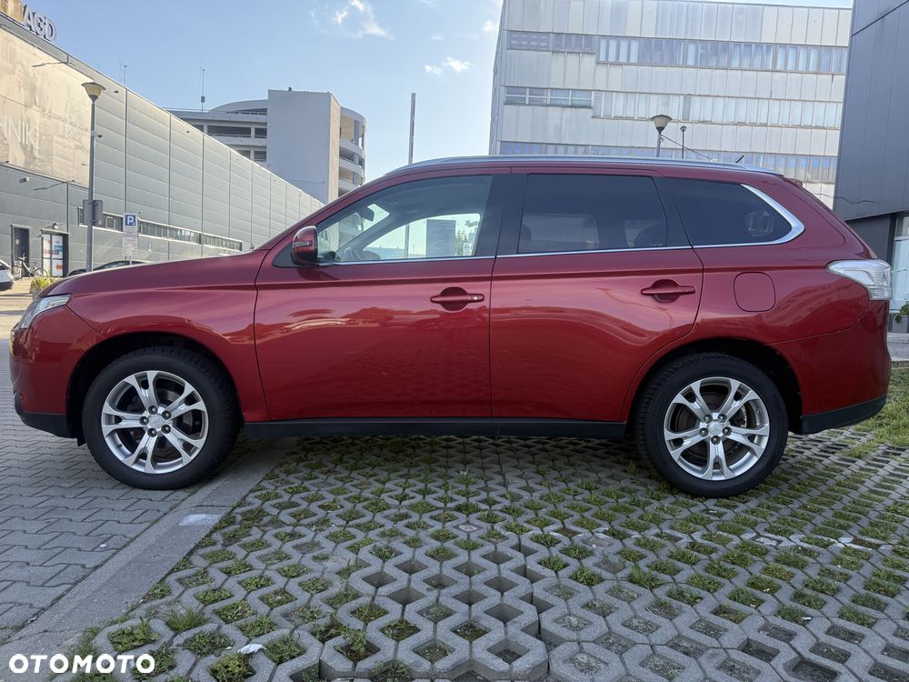 Mitsubishi Outlander - 6