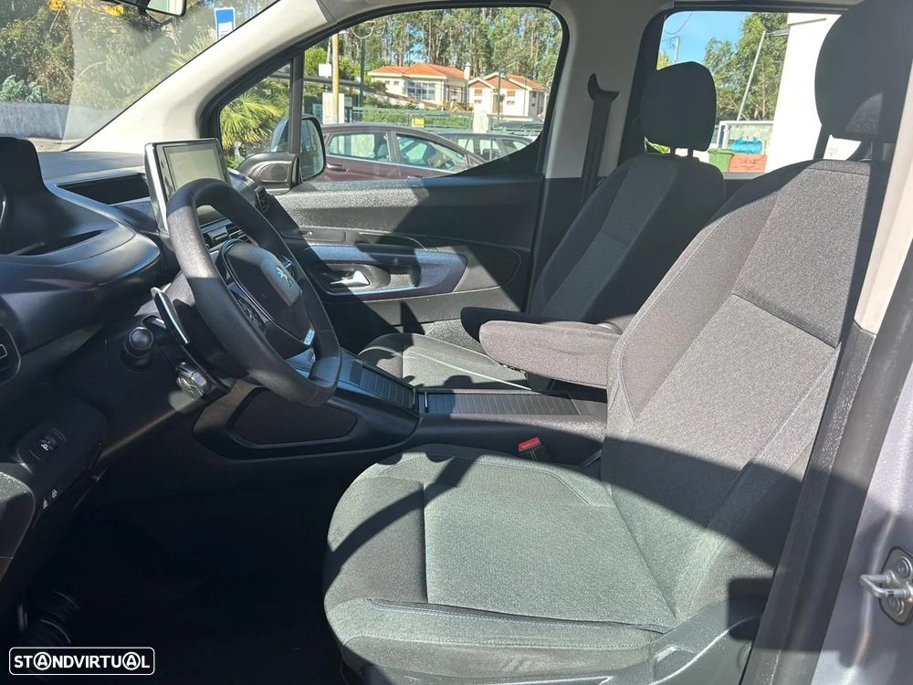 Peugeot Rifter 1.5 BlueHDi Allure EAT8 - 14