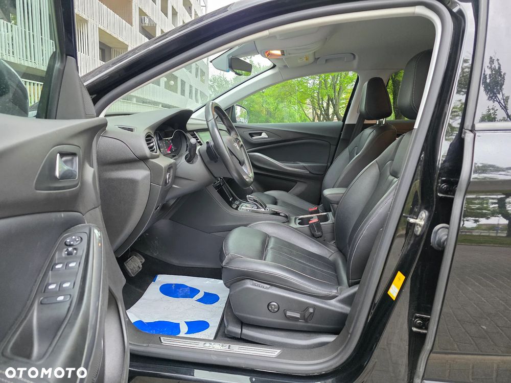 Opel Grandland X 1.6 T PHEV 4x4 Elegance Business Pack - 4