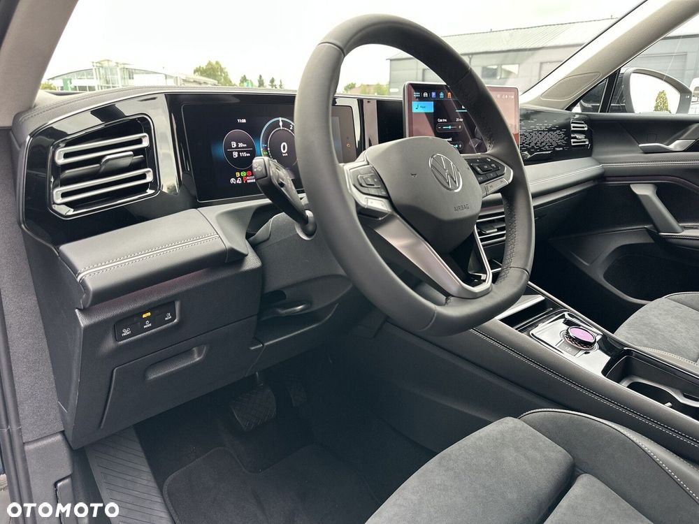 Volkswagen Tiguan - 21