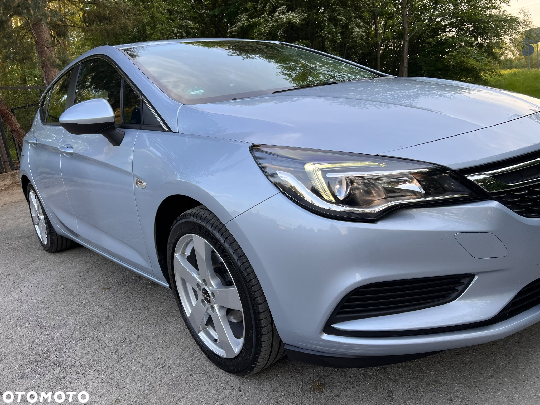 Opel Astra V 1.4 T Elite S&S - 15