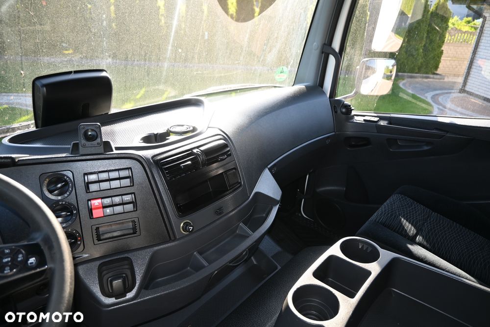 Mercedes-Benz Atego 1330 - 8