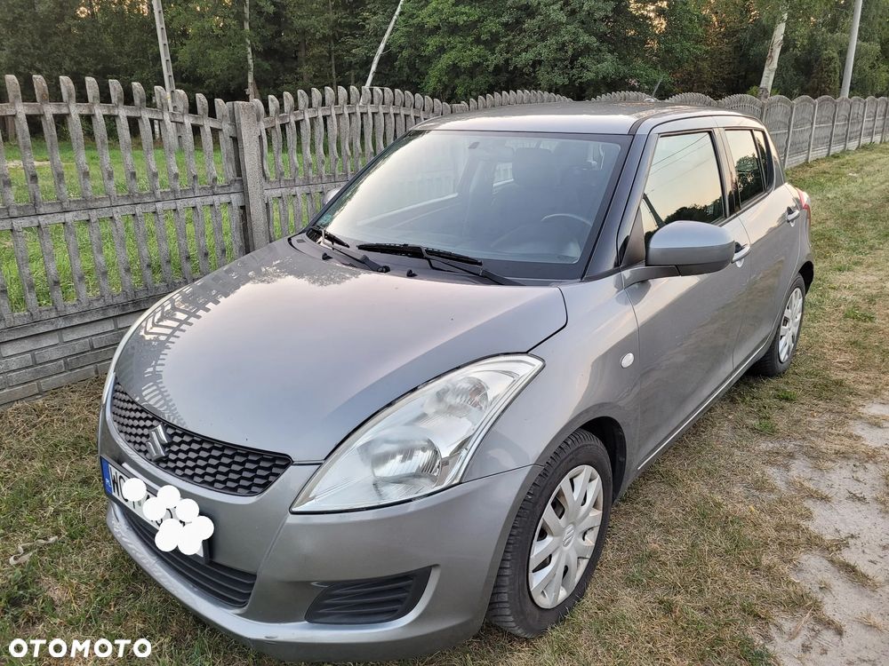 Suzuki Swift - 1