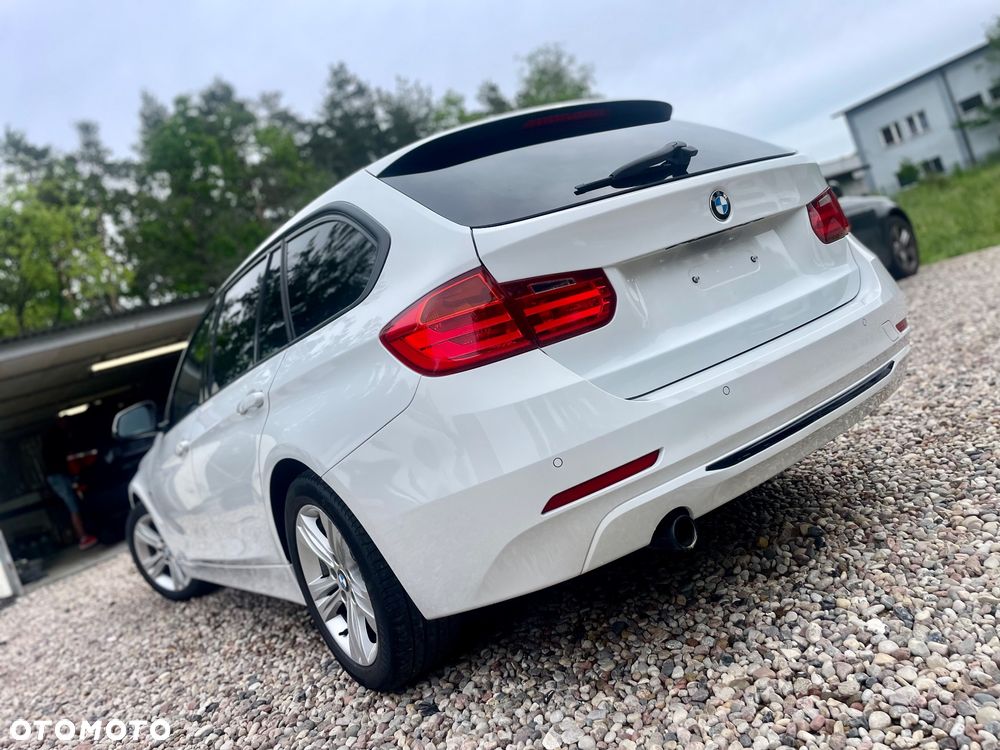 BMW Seria 3 318d DPF Edition Sport - 8