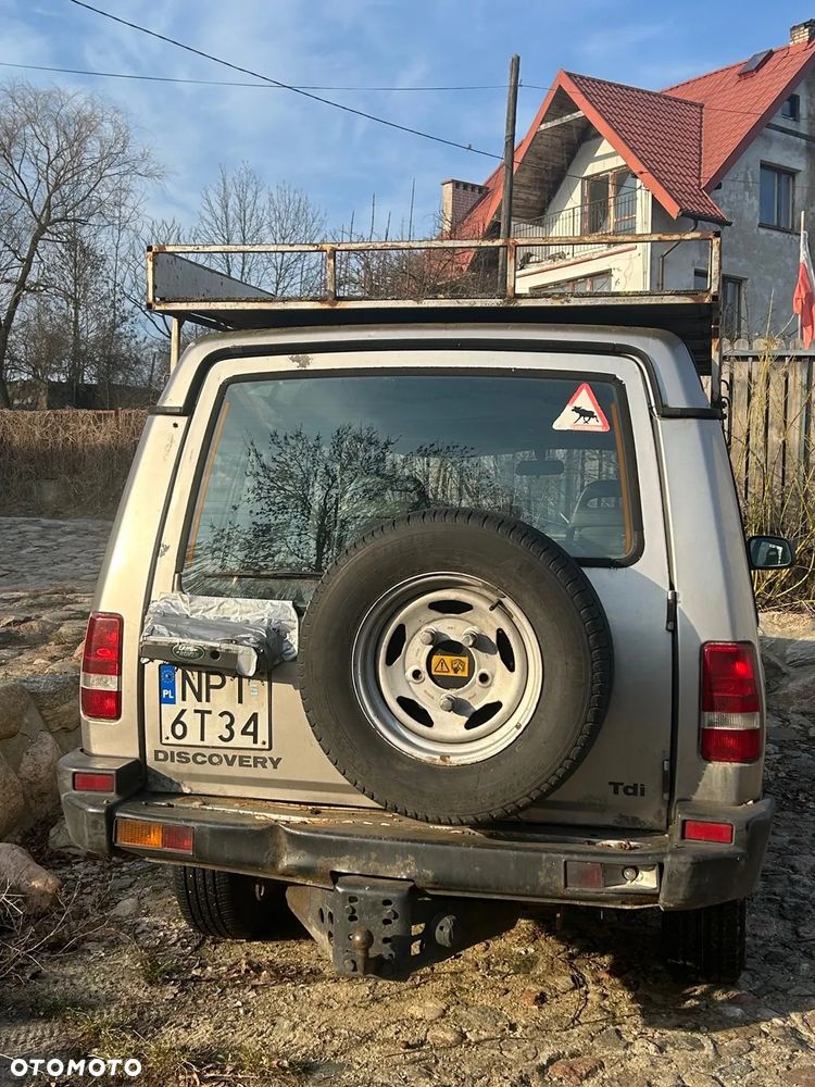 Land Rover Discovery - 4